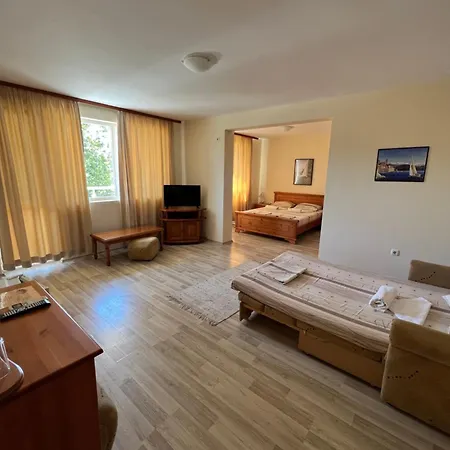 Guest house семеен авалон Chernomorets